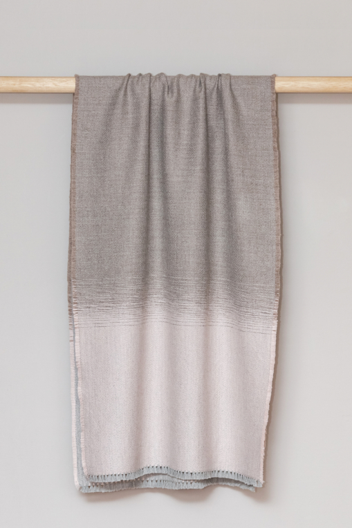 Alberte Alpaca Wrap - Image 3